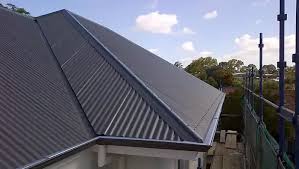 Best Roof Moss and Algae Removal  in Moreland Hills, OH